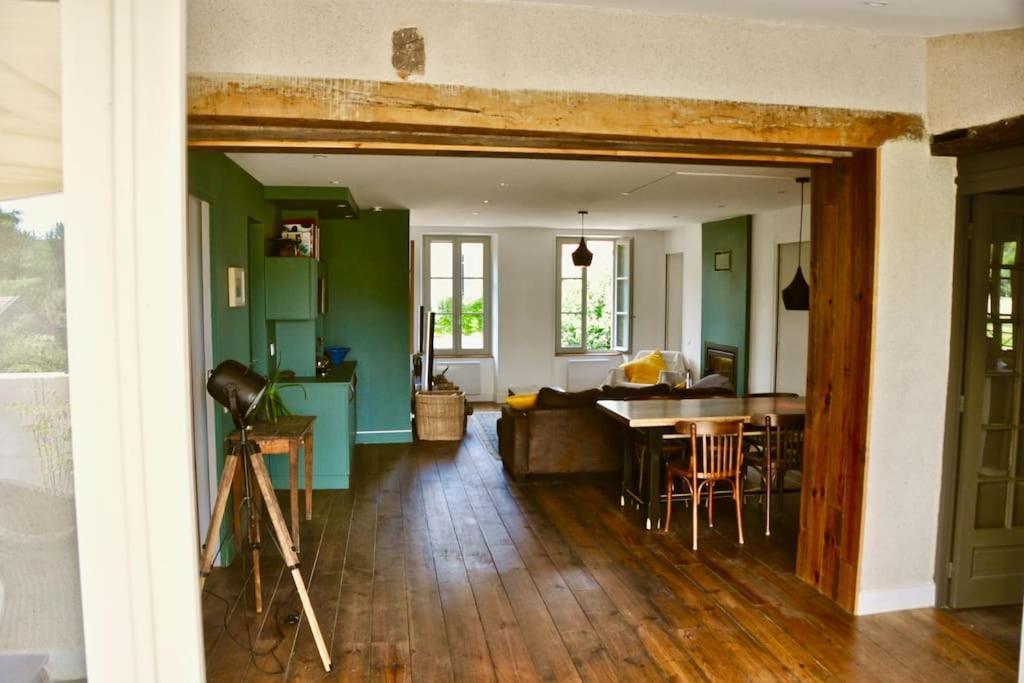 Confortable Maison Familiale A L'entree Du Village Medieval Ferienhaus *
